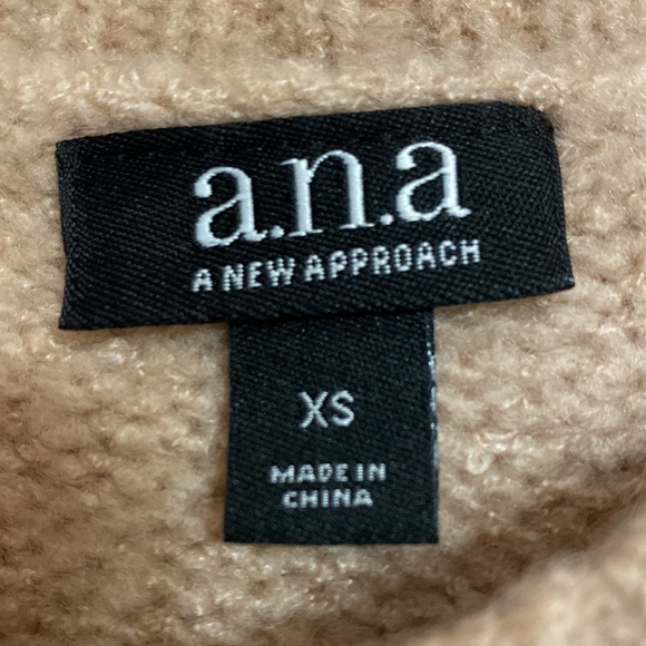 Colorblock sweater - Picture 2 of 5